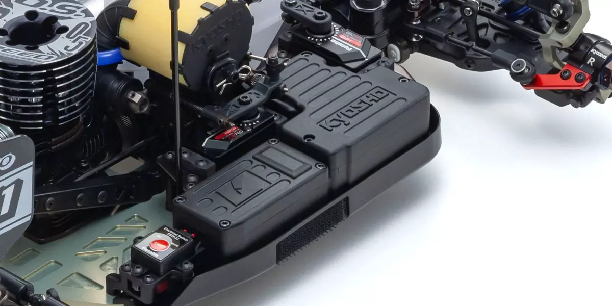 Kyosho MP11  profesjonalny model zdalnie sterowany umiejscowienie akumulatora