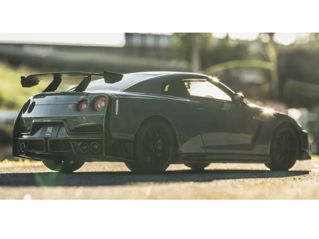1:18 KYOSHO RESIN SAMURAI COLLECTION NISSAN GT-R NISMO 2024 SP GRAY (KSR18061GR)