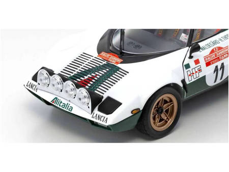 1:18 KYOSHO ORIGINAL Lancia Stratos HF 1975 Sanremo #11 (KS08130B)