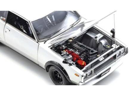 1:18 Kyosho Nissan Skyline 2000 GT-R (KPGC110) 1973 Silver KS08255S